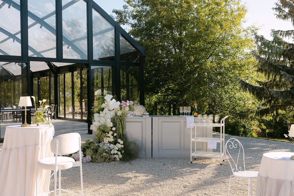 outdoor cocktail bar setup at alora macedon wedding venue victoria